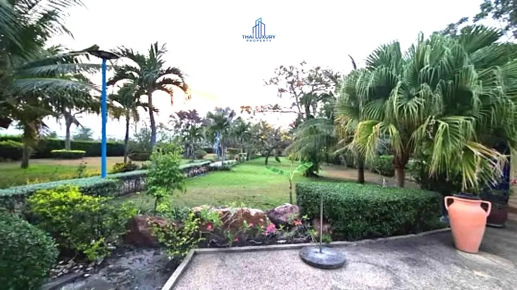 ขายพูลวิลล่าสวย 3 ห้องนอน ที่ Swiss Orchid Bungalow ชะอำ
