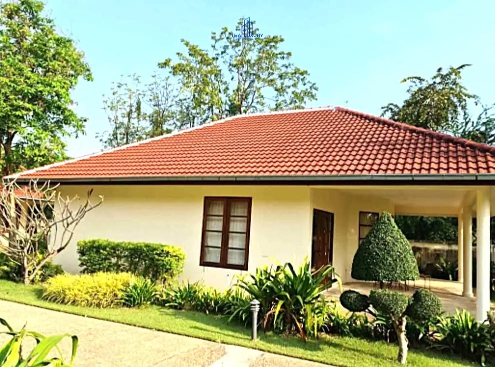 ขายพูลวิลล่าสวย 3 ห้องนอน ที่ Swiss Orchid Bungalow ชะอำ