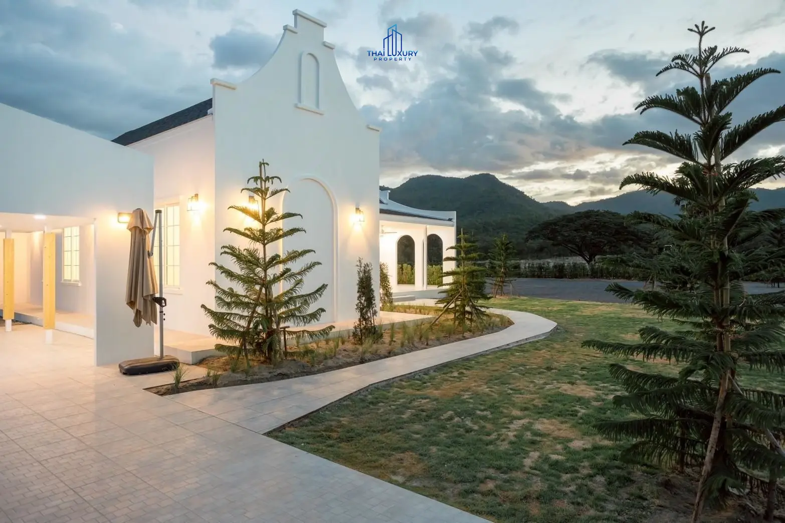 ขายพูลวิลล่า 3 ห้องนอนสุดอบอุ่น ที่ Breeze Hillside Phase 1 ชะอำ
