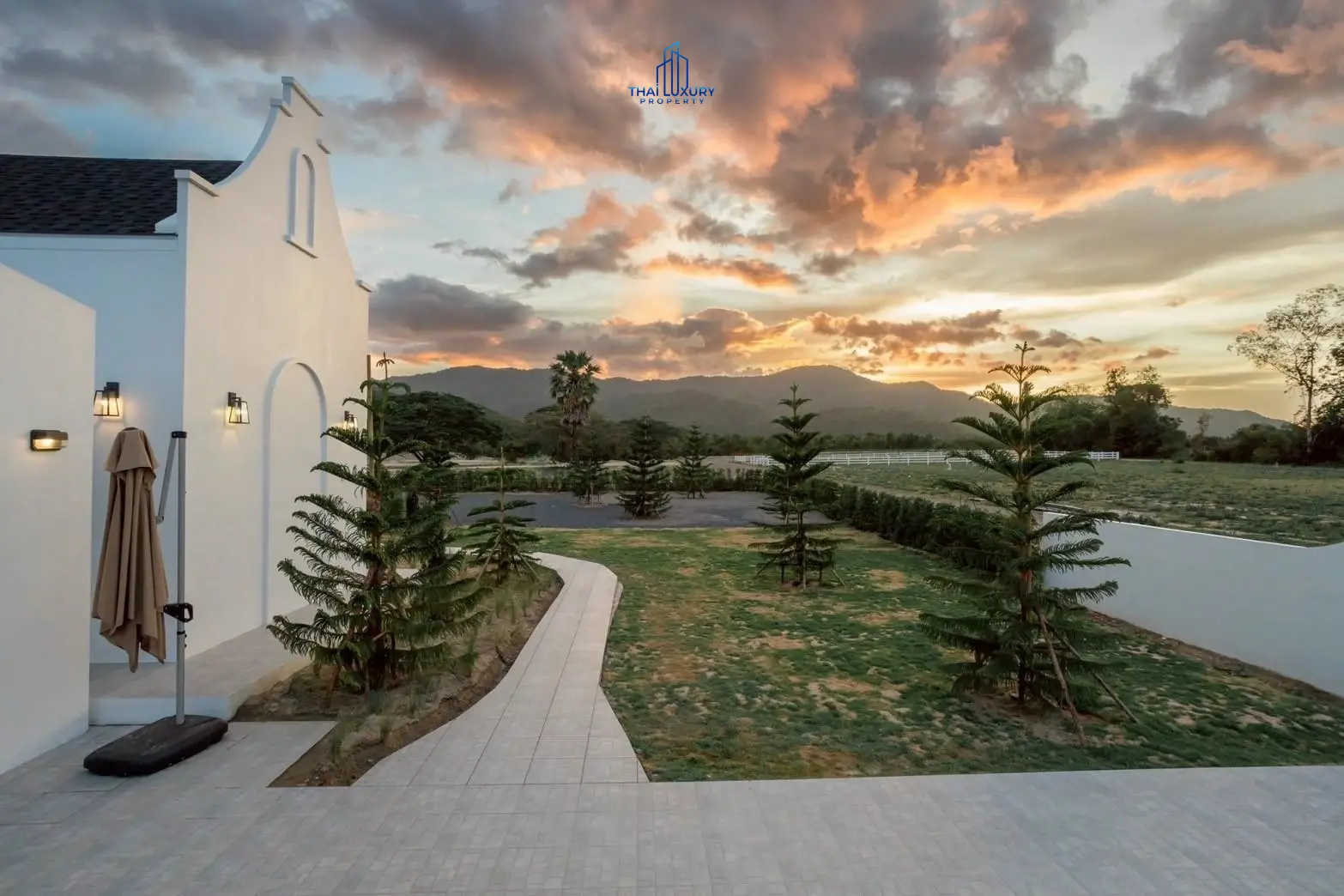ขายพูลวิลล่า 3 ห้องนอนสุดอบอุ่น ที่ Breeze Hillside Phase 1 ชะอำ