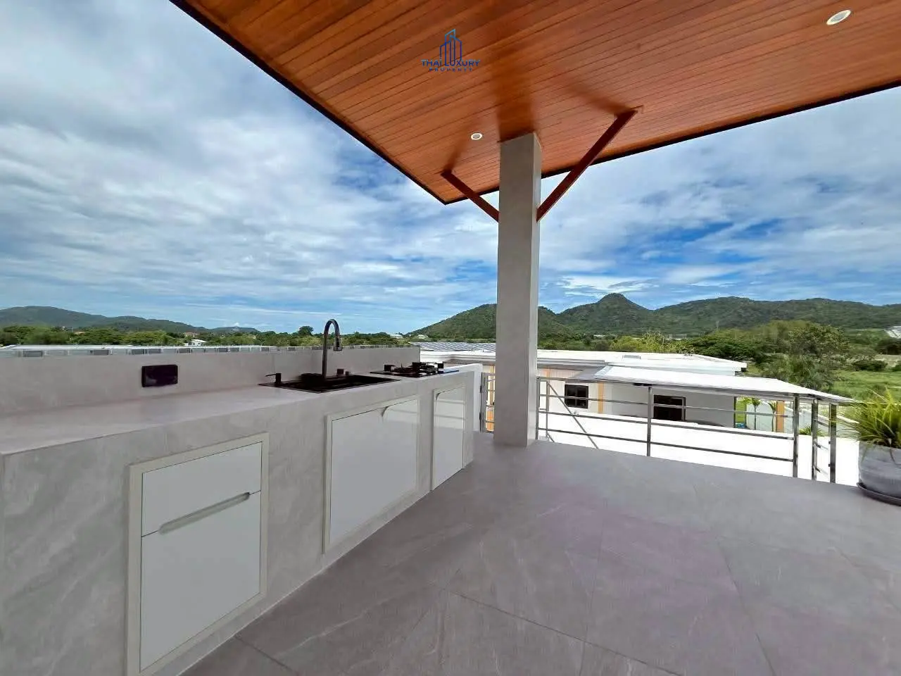 Luxury 3 Bedrooms Villa with Private Pool and Mountain Views in Hua Hin Soi 112