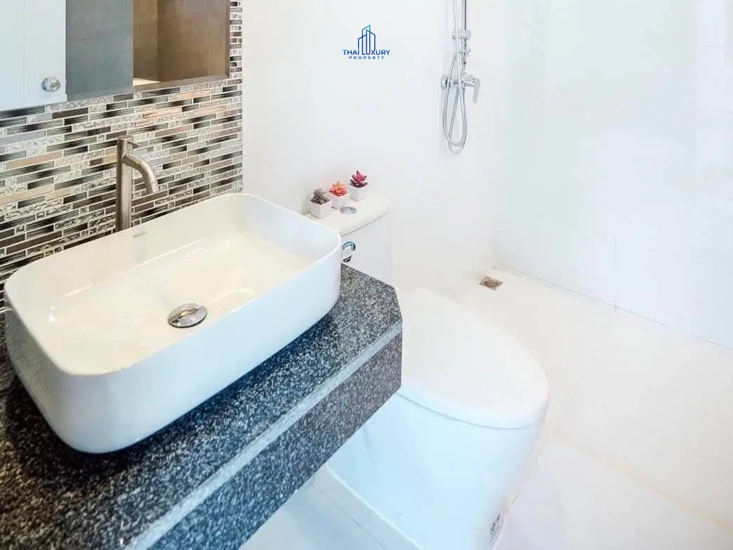 Luxury 3 Bedrooms Villa with Private Pool at Tara Valley Plus Hua Hin