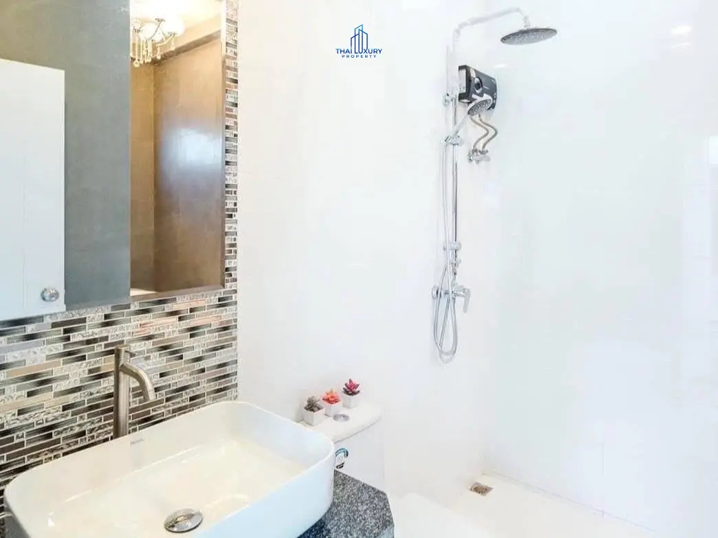 Luxury 3 Bedrooms Villa with Private Pool at Tara Valley Plus Hua Hin