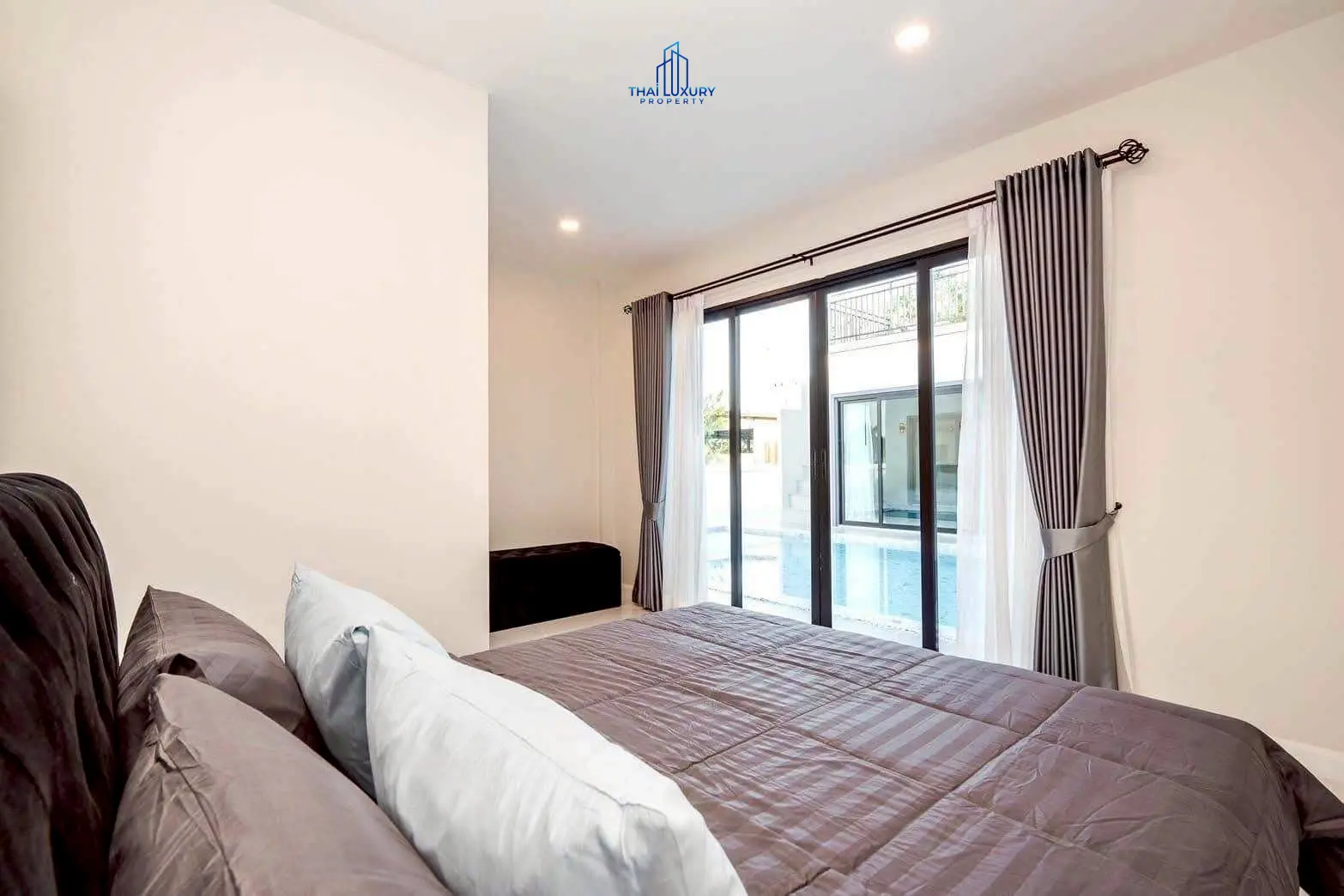 Luxury 3 Bedrooms Villa with Private Pool at Tara Valley Plus Hua Hin