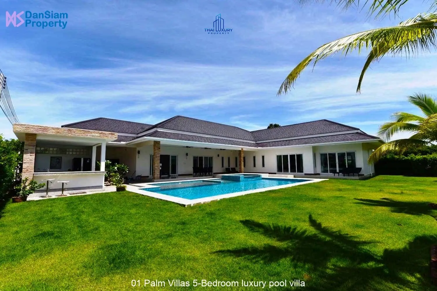 บ้านหรูพร้อมสระว่ายน้ำ 5 ห้องนอน สำหรับขาย ที่ Palm Villas หัวหิน – ชะอำ
