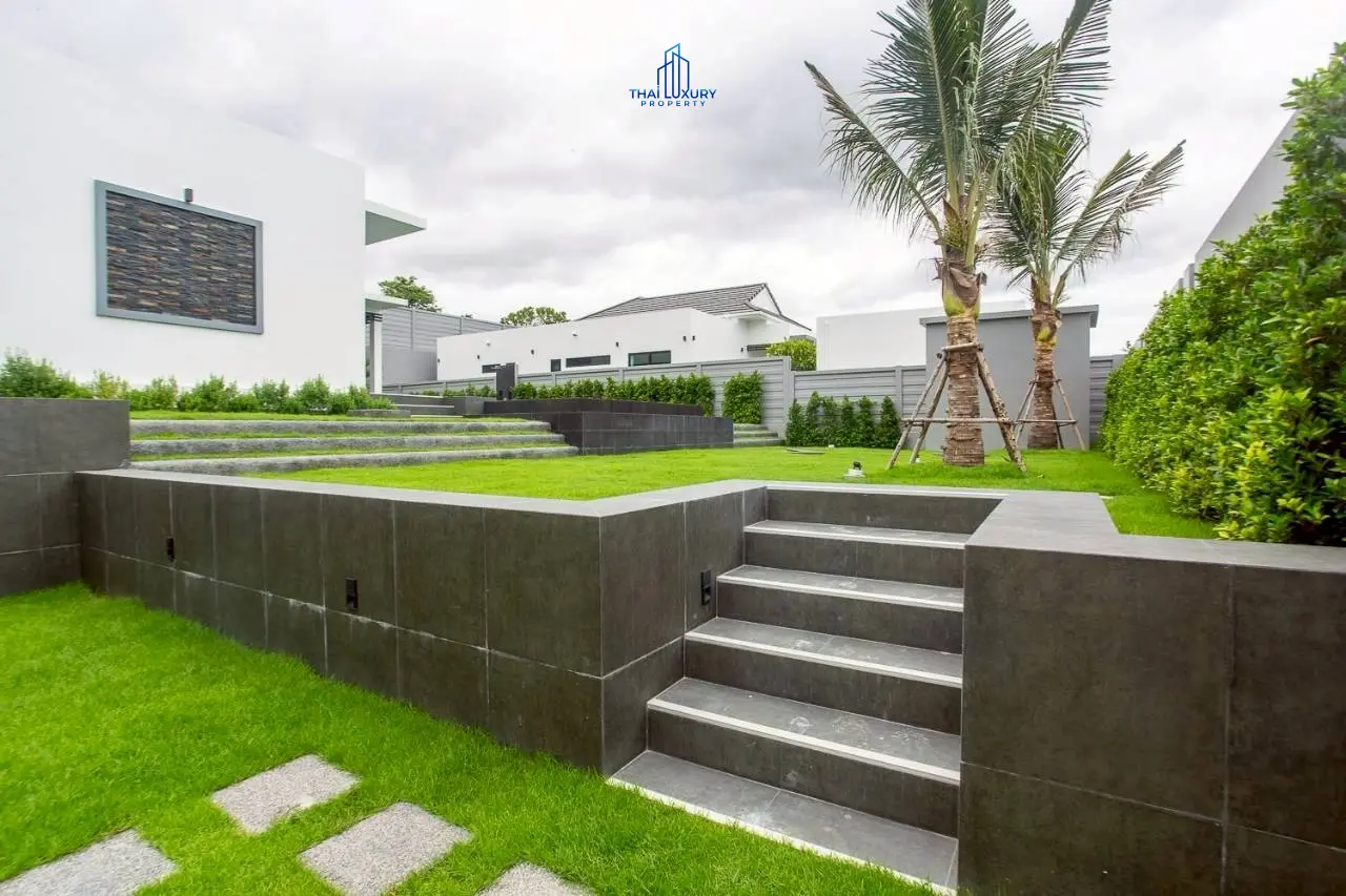วิลล่าหรูสไตล์โมเดิร์น 3 ห้องนอน พร้อมสระว่ายน้ำ ที่ Sivana Hills Villas หัวหิน สำหรับเช่า