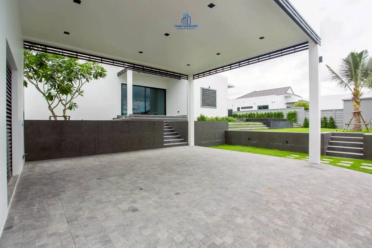 วิลล่าหรูสไตล์โมเดิร์น 3 ห้องนอน พร้อมสระว่ายน้ำ ที่ Sivana Hills Villas หัวหิน สำหรับเช่า