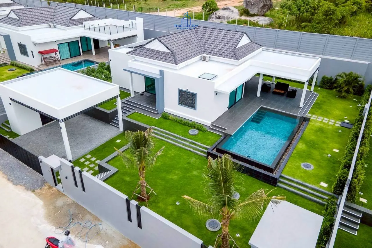 วิลล่าหรูสไตล์โมเดิร์น 3 ห้องนอน พร้อมสระว่ายน้ำ ที่ Sivana Hills Villas หัวหิน สำหรับเช่า