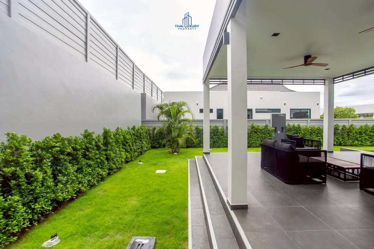 วิลล่าหรูสไตล์โมเดิร์น 3 ห้องนอน พร้อมสระว่ายน้ำ ที่ Sivana Hills Villas หัวหิน สำหรับเช่า