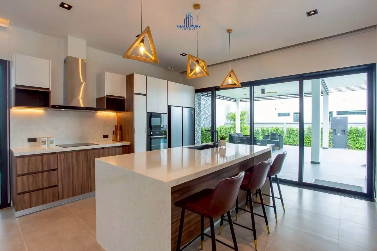 วิลล่าหรูสไตล์โมเดิร์น 3 ห้องนอน พร้อมสระว่ายน้ำ ที่ Sivana Hills Villas หัวหิน สำหรับเช่า
