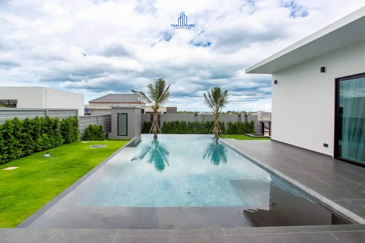 วิลล่าหรูสไตล์โมเดิร์น 3 ห้องนอน พร้อมสระว่ายน้ำ ที่ Sivana Hills Villas หัวหิน สำหรับเช่า