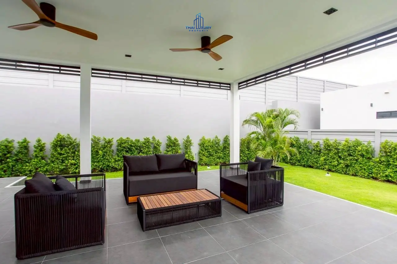 วิลล่าหรูสไตล์โมเดิร์น 3 ห้องนอน พร้อมสระว่ายน้ำ ที่ Sivana Hills Villas หัวหิน สำหรับเช่า