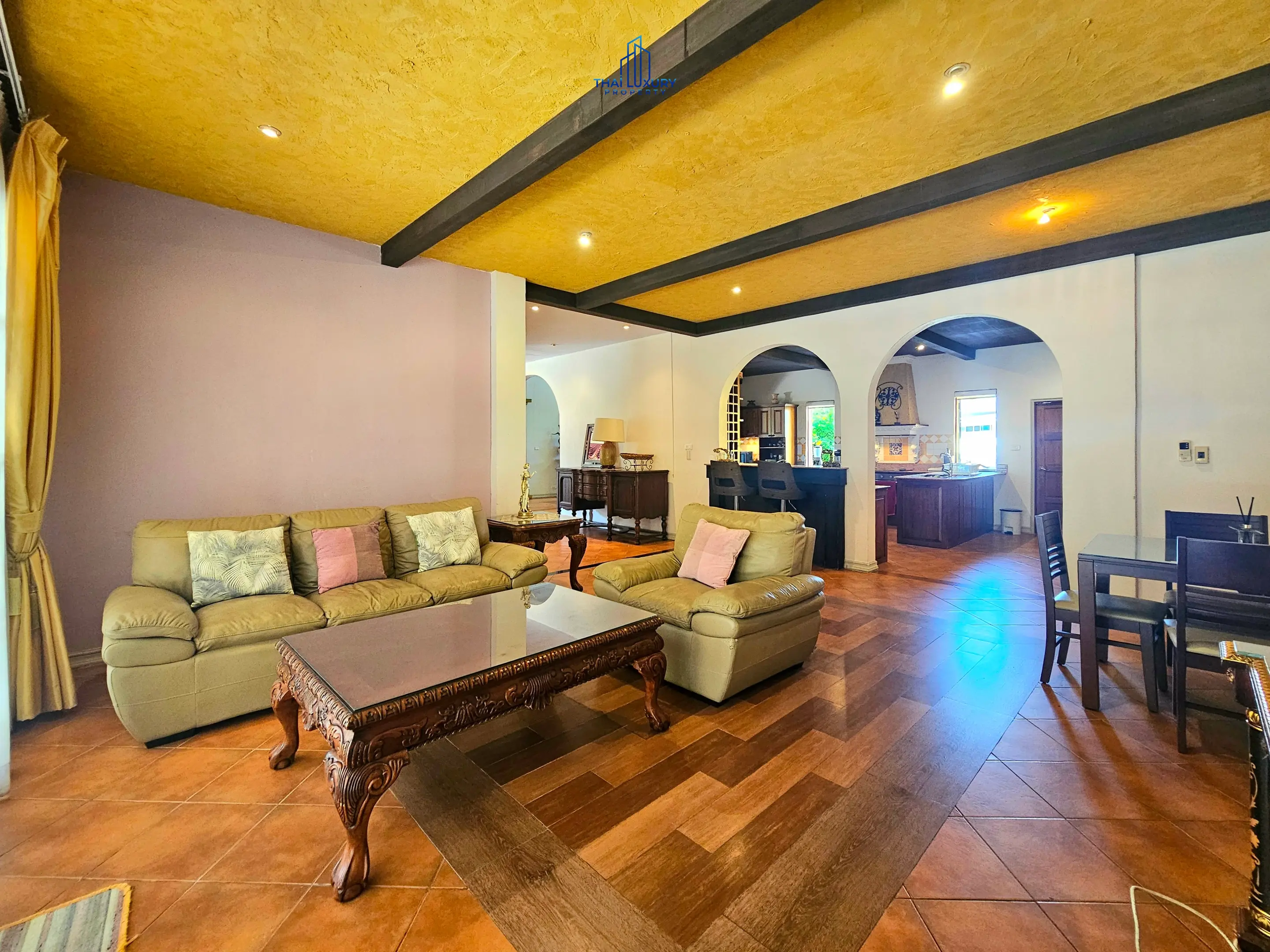 Luxury 4 Bedrooms Tuscany-Style Villa for Sale at Hua Hin Soi 114