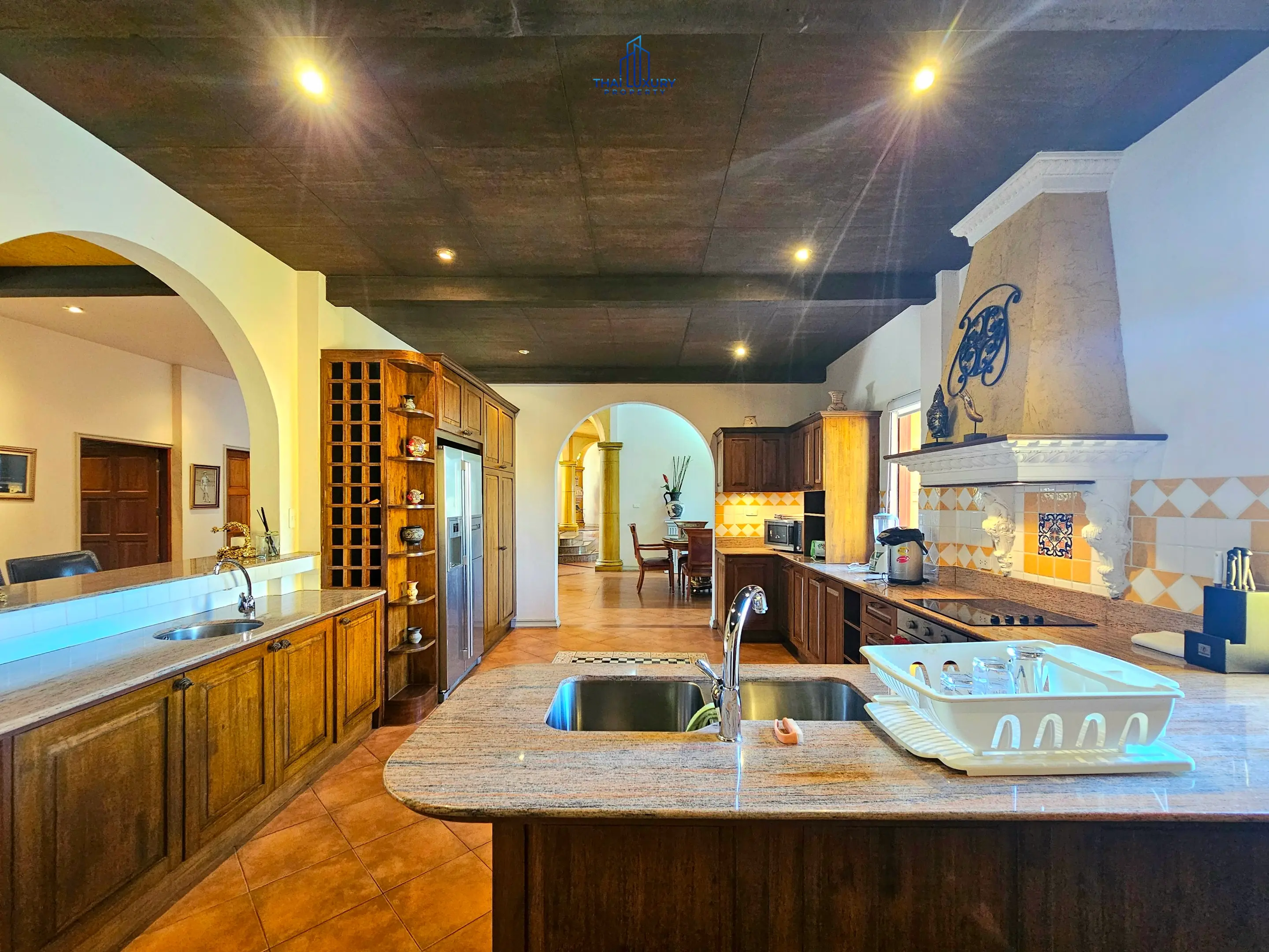 Luxury 4 Bedrooms Tuscany-Style Villa for Sale at Hua Hin Soi 114