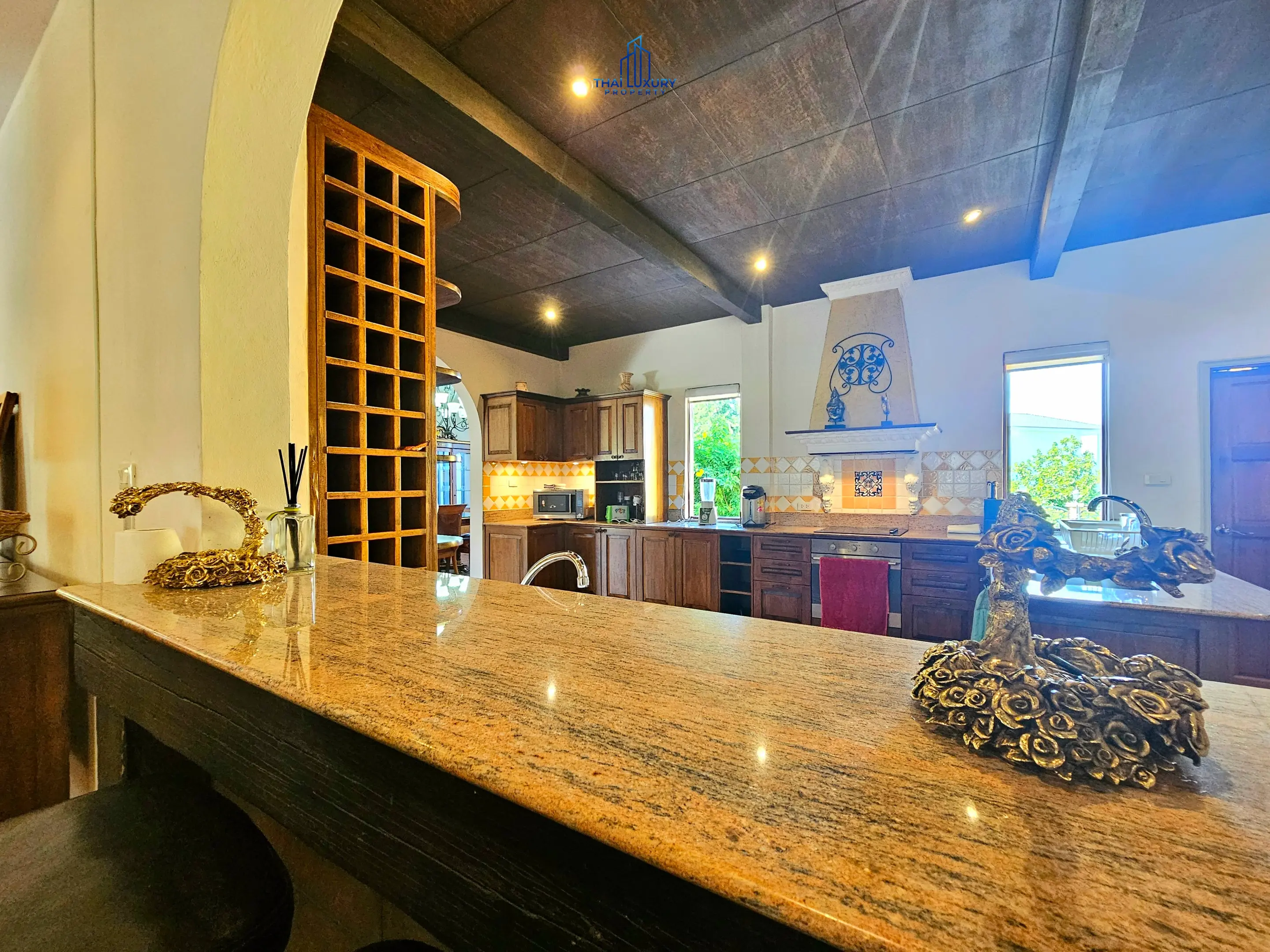 Luxury 4 Bedrooms Tuscany-Style Villa for Sale at Hua Hin Soi 114
