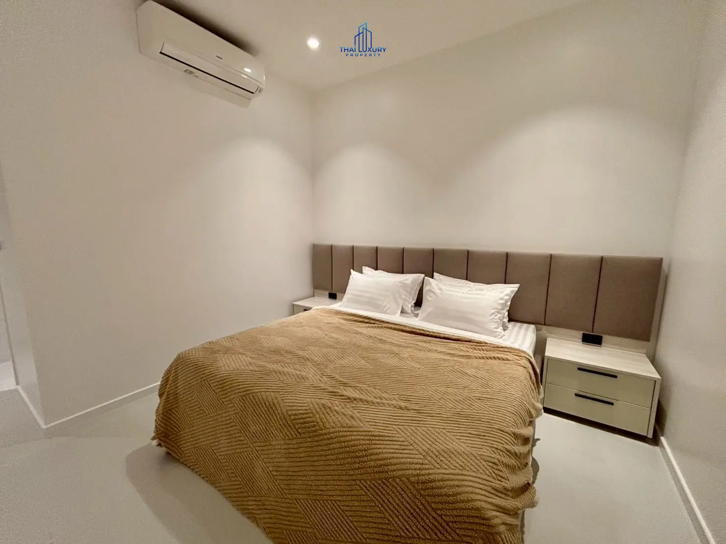 Brand New Luxury 3 Bedrooms Pool Villa for Sale at The Clouds III Hua Hin