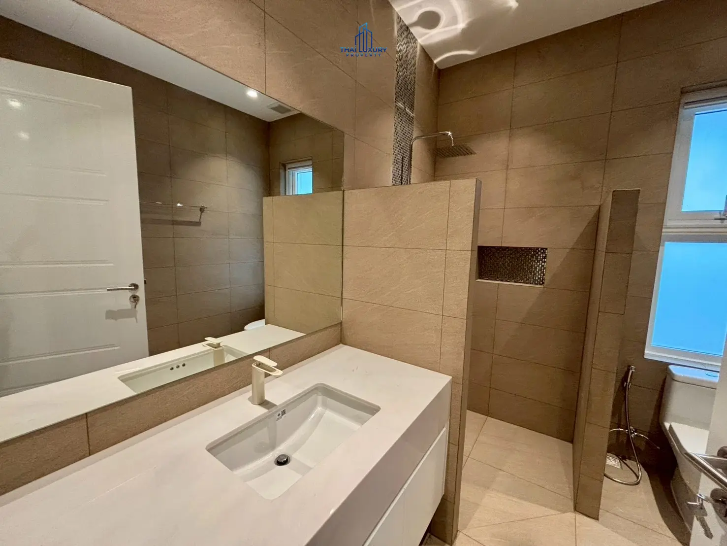 Brand New Luxury 3 Bedrooms Pool Villa for Sale at The Clouds III Hua Hin