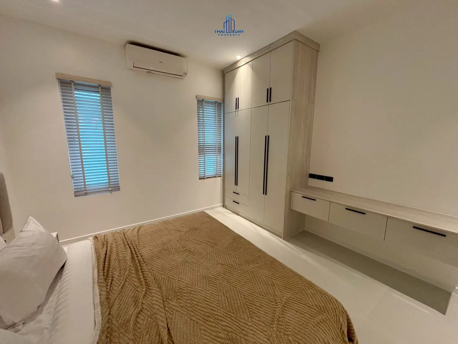 Brand New Luxury 3 Bedrooms Pool Villa for Sale at The Clouds III Hua Hin