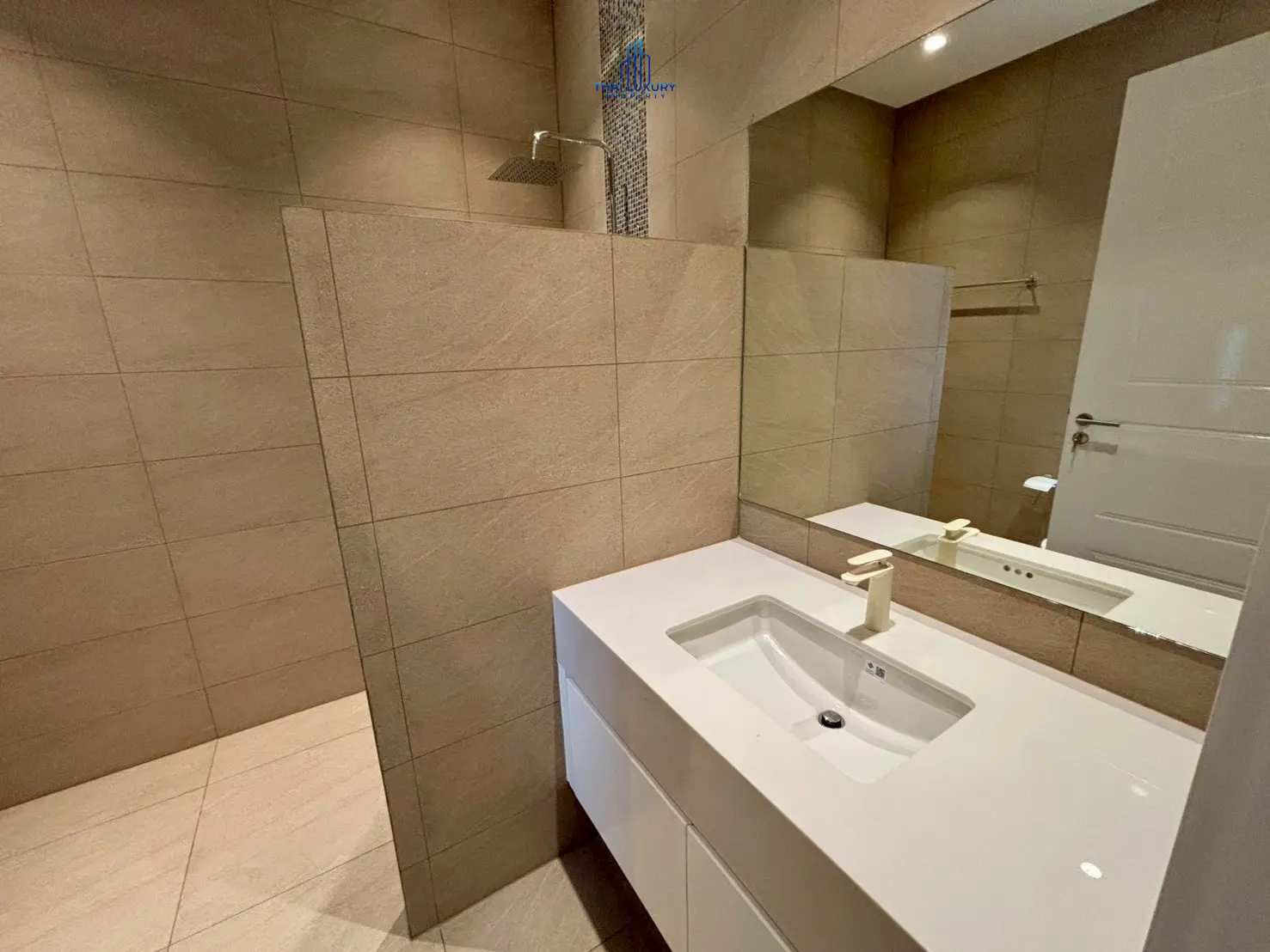 Brand New Luxury 3 Bedrooms Pool Villa for Sale at The Clouds III Hua Hin
