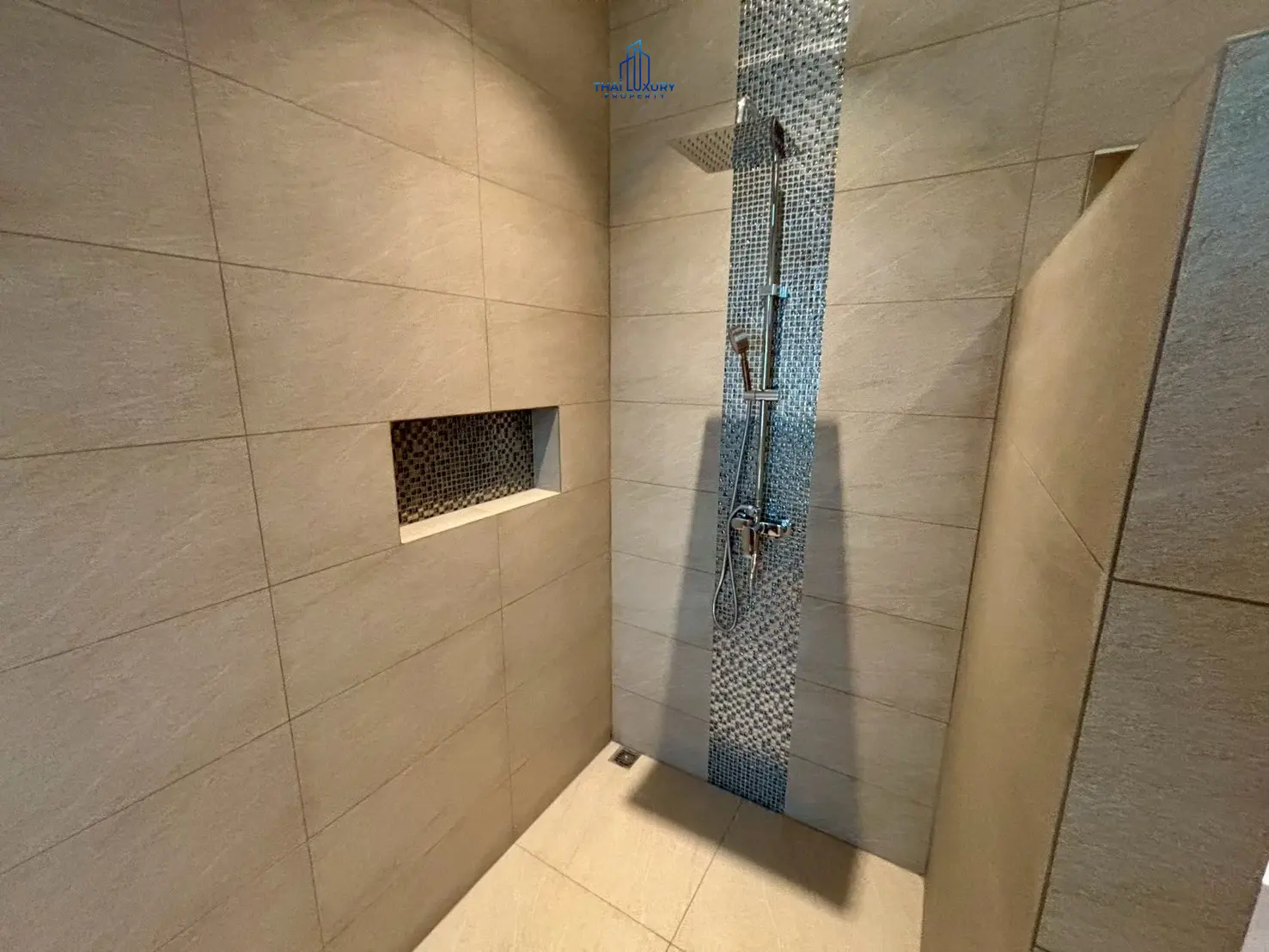 Brand New Luxury 3 Bedrooms Pool Villa for Sale at The Clouds III Hua Hin
