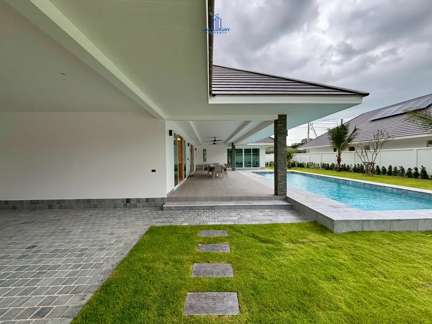 Brand New Luxury 3 Bedrooms Pool Villa for Sale at The Clouds III Hua Hin