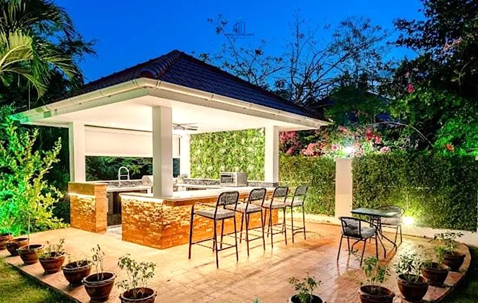 วิลล่าหรูใจกลางชะอำ ที่ St George’s Park Boutique Villas