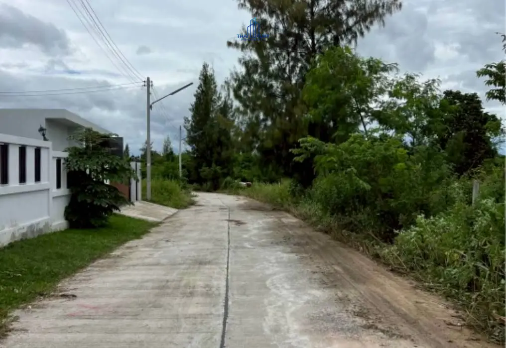 โอกาสทอง! ขายที่ดิน 1 ไร่ 3 งาน 93.5 ตร.ว. วิวภูเขา ใกล้เมืองและชายหาด