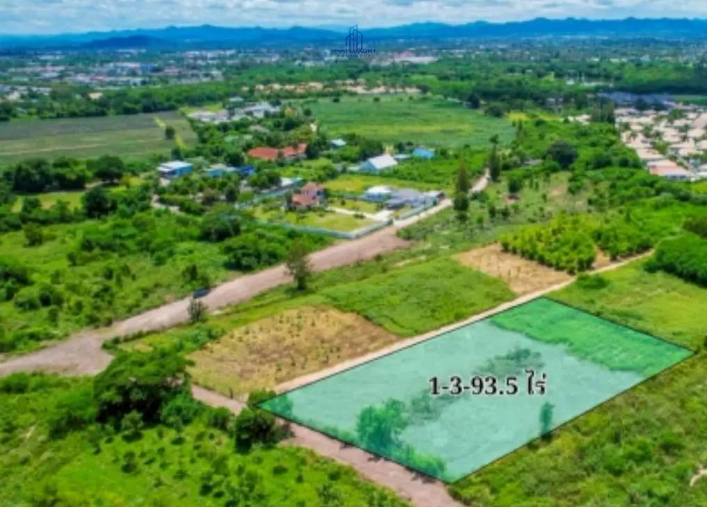โอกาสทอง! ขายที่ดิน 1 ไร่ 3 งาน 93.5 ตร.ว. วิวภูเขา ใกล้เมืองและชายหาด