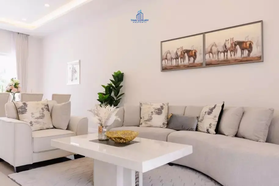 วิลล่าสระว่ายน้ำสุดหรู 3 ห้องนอน พร้อมขาย ที่ Woodland Riverside Residence หัวหิน