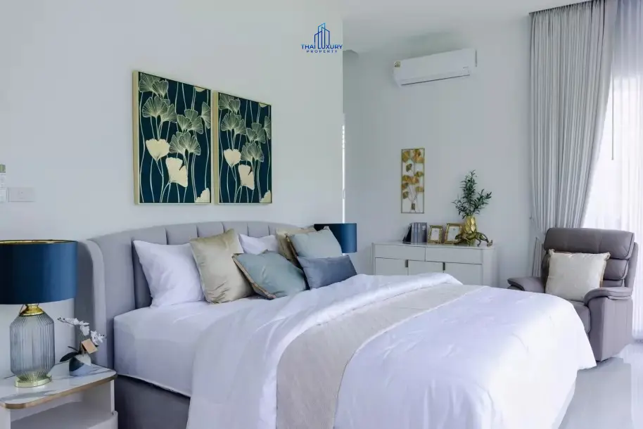 วิลล่าสระว่ายน้ำสุดหรู 3 ห้องนอน พร้อมขาย ที่ Woodland Riverside Residence หัวหิน