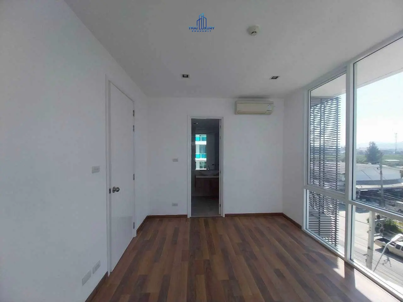 Beautiful 2 Bedrooms Condo with Pool View for Sale at My Resort Hua Hin