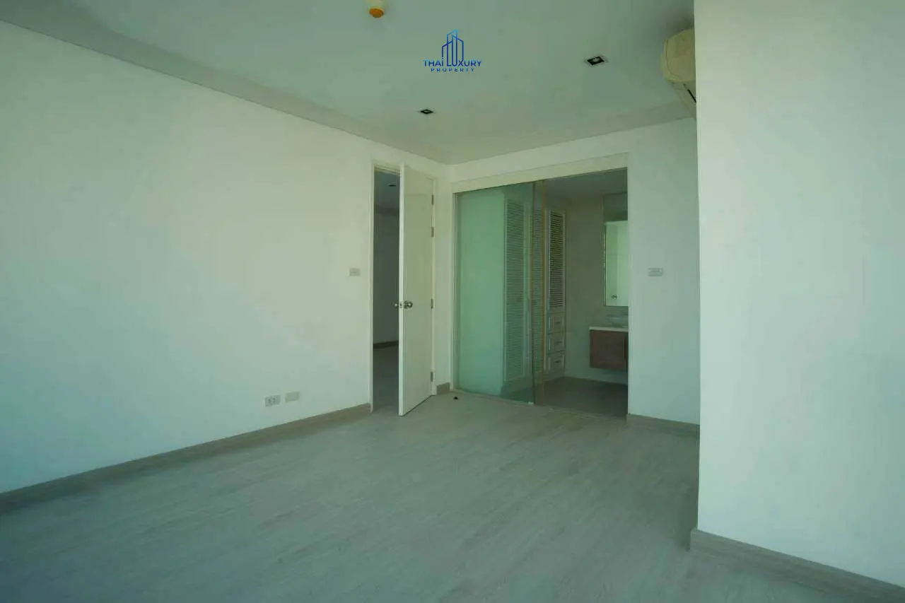 Beautiful 2 Bedrooms Condo with Garden View for Sale at My Resort Hua Hin