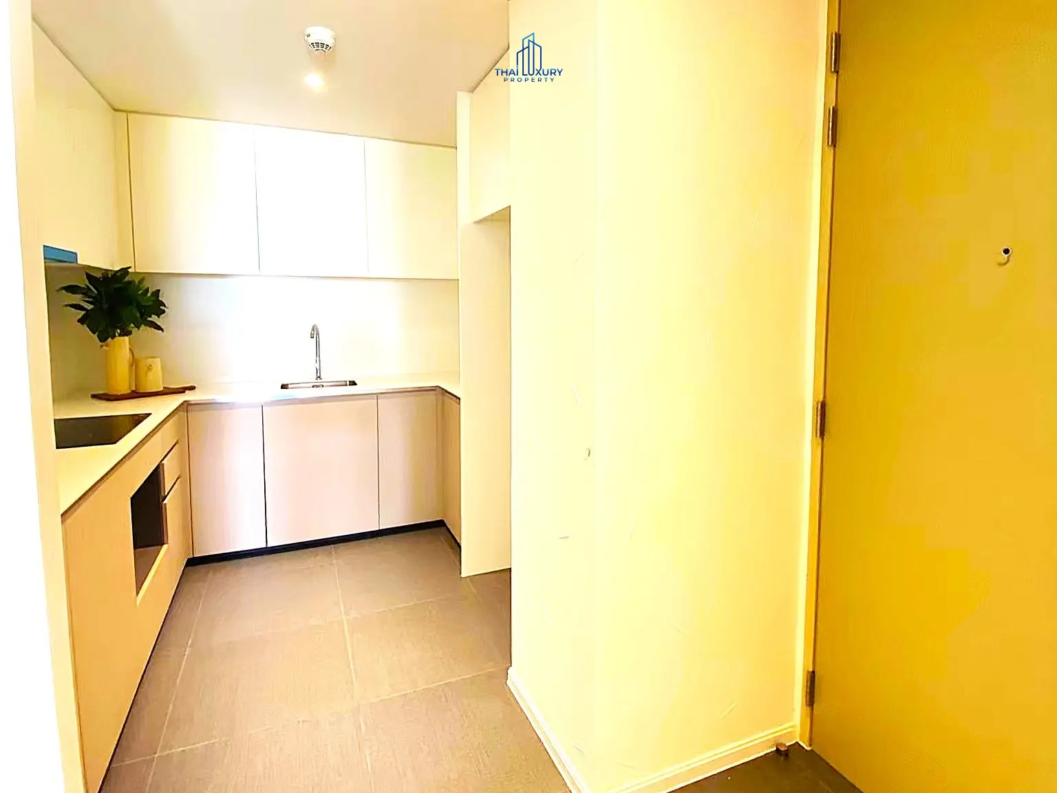 Luxury Beachfront 3 Bedrooms Condominium for Sale at Veranda Residence Hua Hin