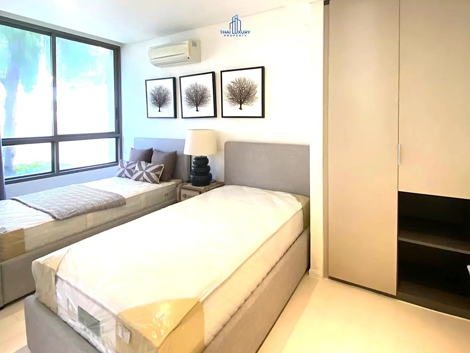 Luxury Beachfront 3 Bedrooms Condominium for Sale at Veranda Residence Hua Hin