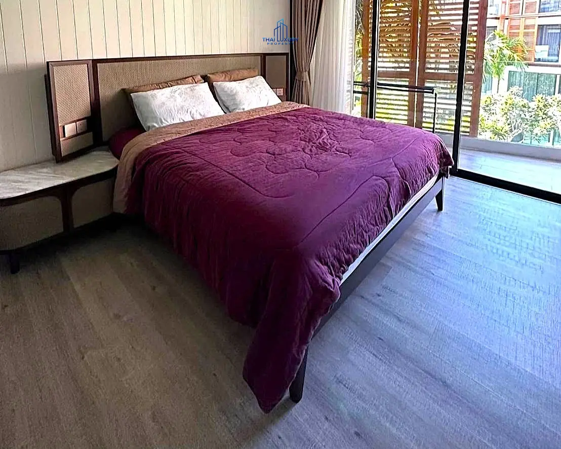 คอนโดพักตากอากาศระดับหรู 1 ห้องนอน ริมชายหาด สำหรับขาย ที่ InterContinental Residences หัวหิน