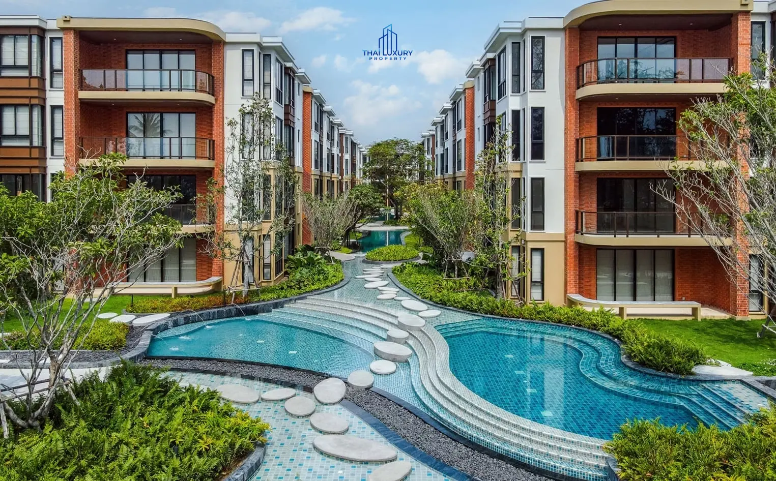 คอนโดหรูติดชายหาด 1 ห้องนอน ที่ SASARA หัวหิน
