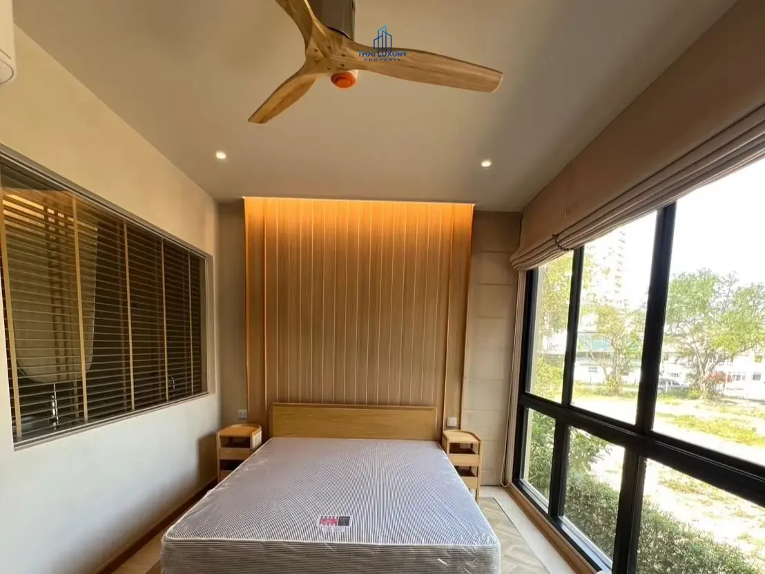 คอนโดหรูติดชายหาด 1 ห้องนอน ที่ SASARA หัวหิน