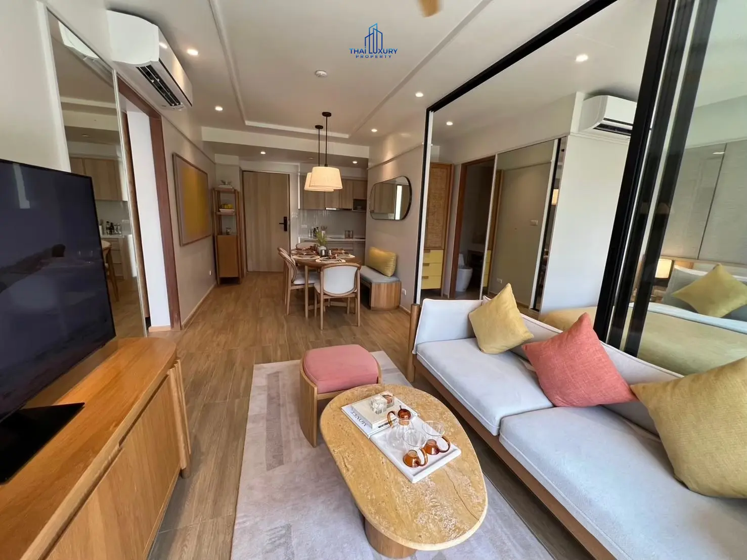 คอนโดโมเดิร์น 2 ห้องนอน ใกล้ชายหาด ขายที่ SASA หัวหิน