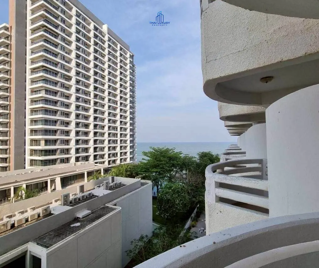 คอนโดริมทะเล 1 ห้องนอน สวยงาม สำหรับขาย ที่วีไอพี คอนโด ชะอำ – หัวหิน