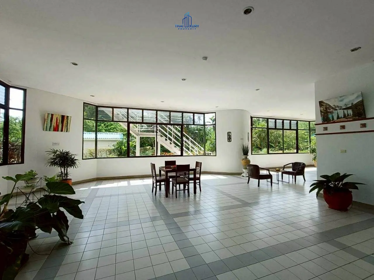 คอนโดริมทะเล 1 ห้องนอน สวยงาม สำหรับขาย ที่วีไอพี คอนโด ชะอำ – หัวหิน