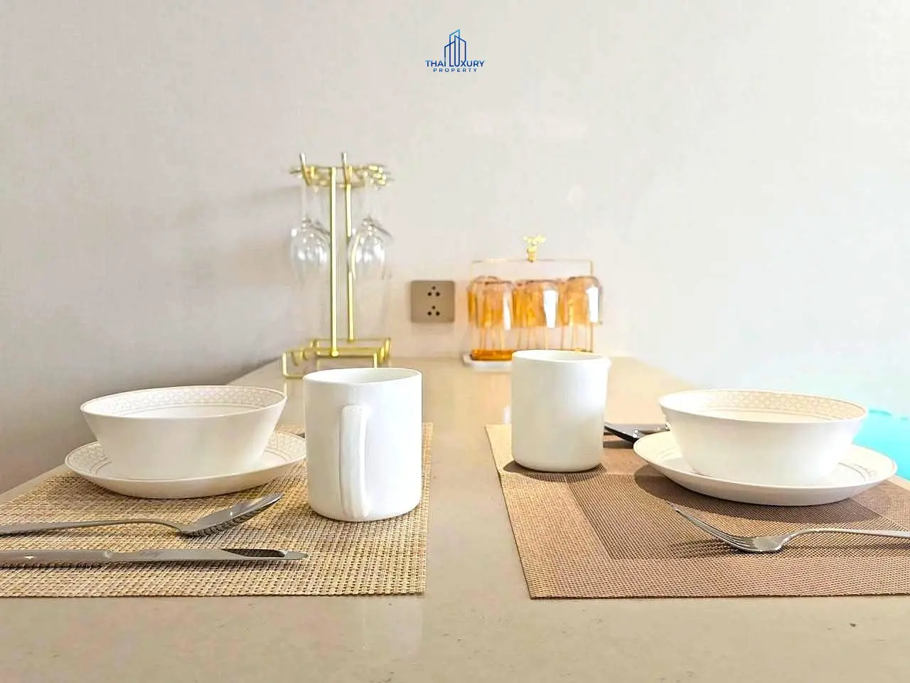 คอนโดหรู 1 ห้องนอน ให้เช่า ที่ InterContinental Residences Hua Hin