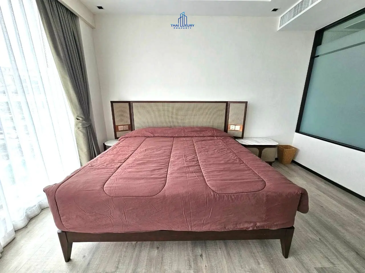 คอนโดหรู 1 ห้องนอน ให้เช่า ที่ InterContinental Residences Hua Hin