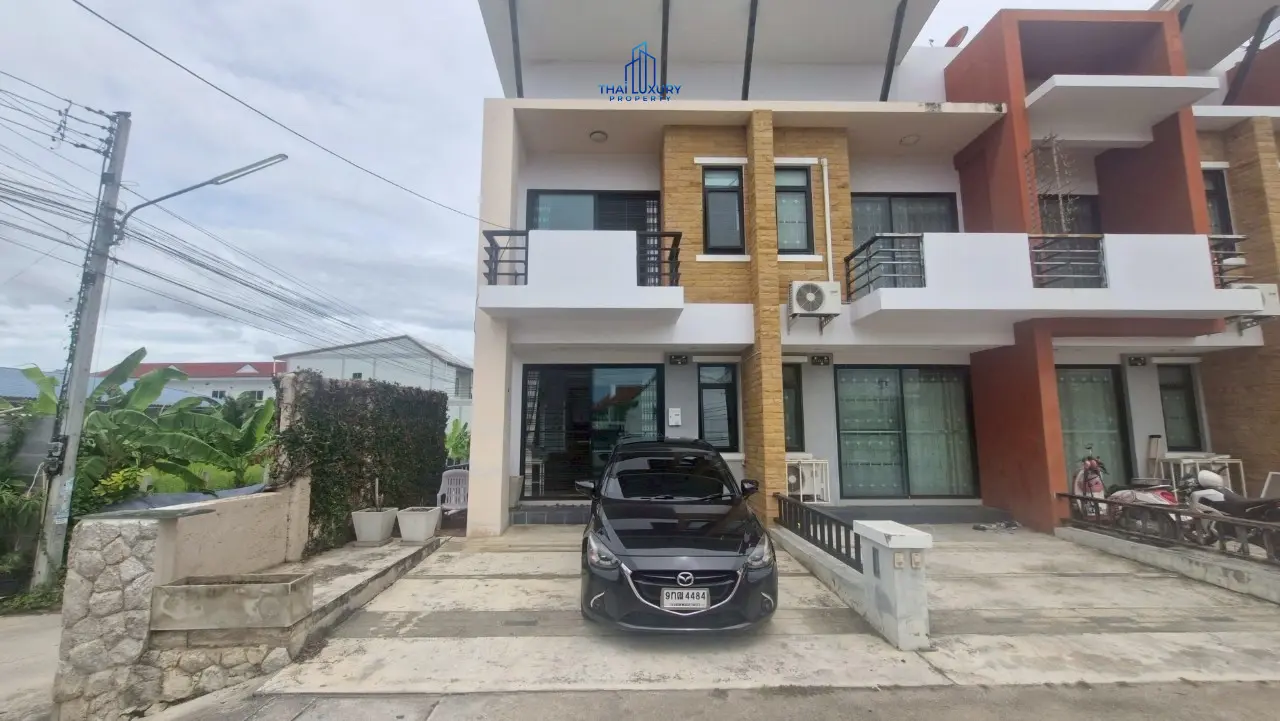 ขายทาวน์เฮ้าส์ ใกล้ชายหาด หัวหิน – ใช้ชีวิตสบายในทำเลทอง