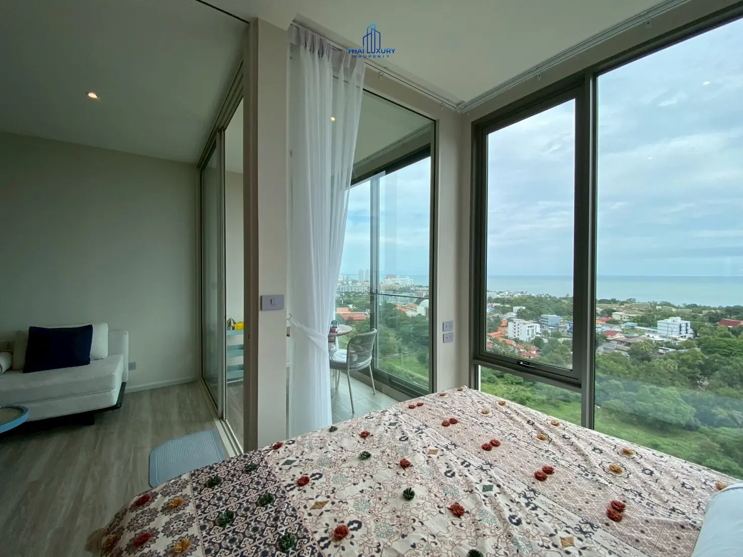 คอนโดใหม่ 1 ห้องนอน พร้อมวิวทะเลสุดพรีเมียม ที่โครงการ VEHHA หัวหิน