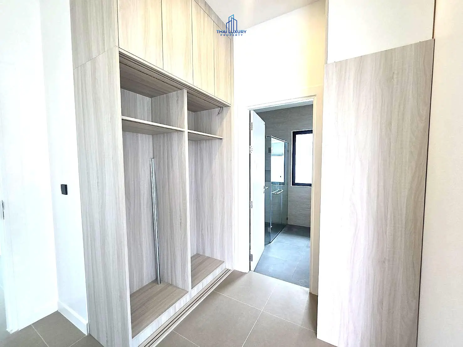 Modern 3 Bedrooms Pool Villa for Sale at BOTANICA Hua Hin