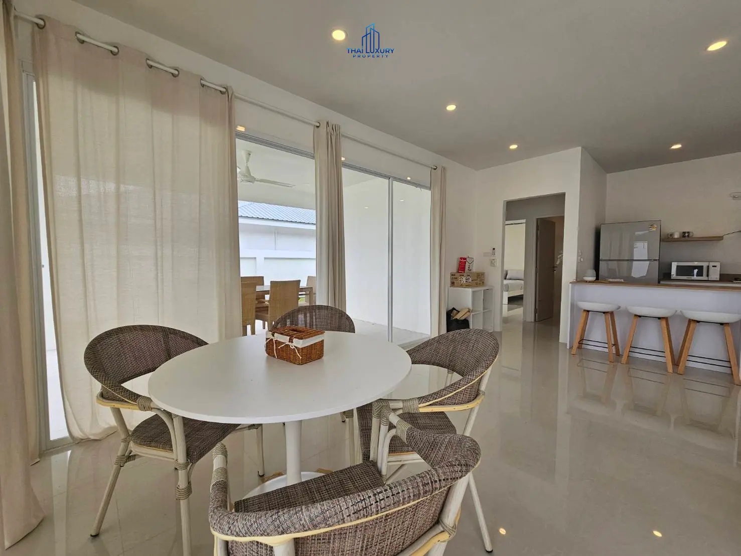 Modern Villa 3 Bedrooms At Hua Hin Soi 112 For Rent
