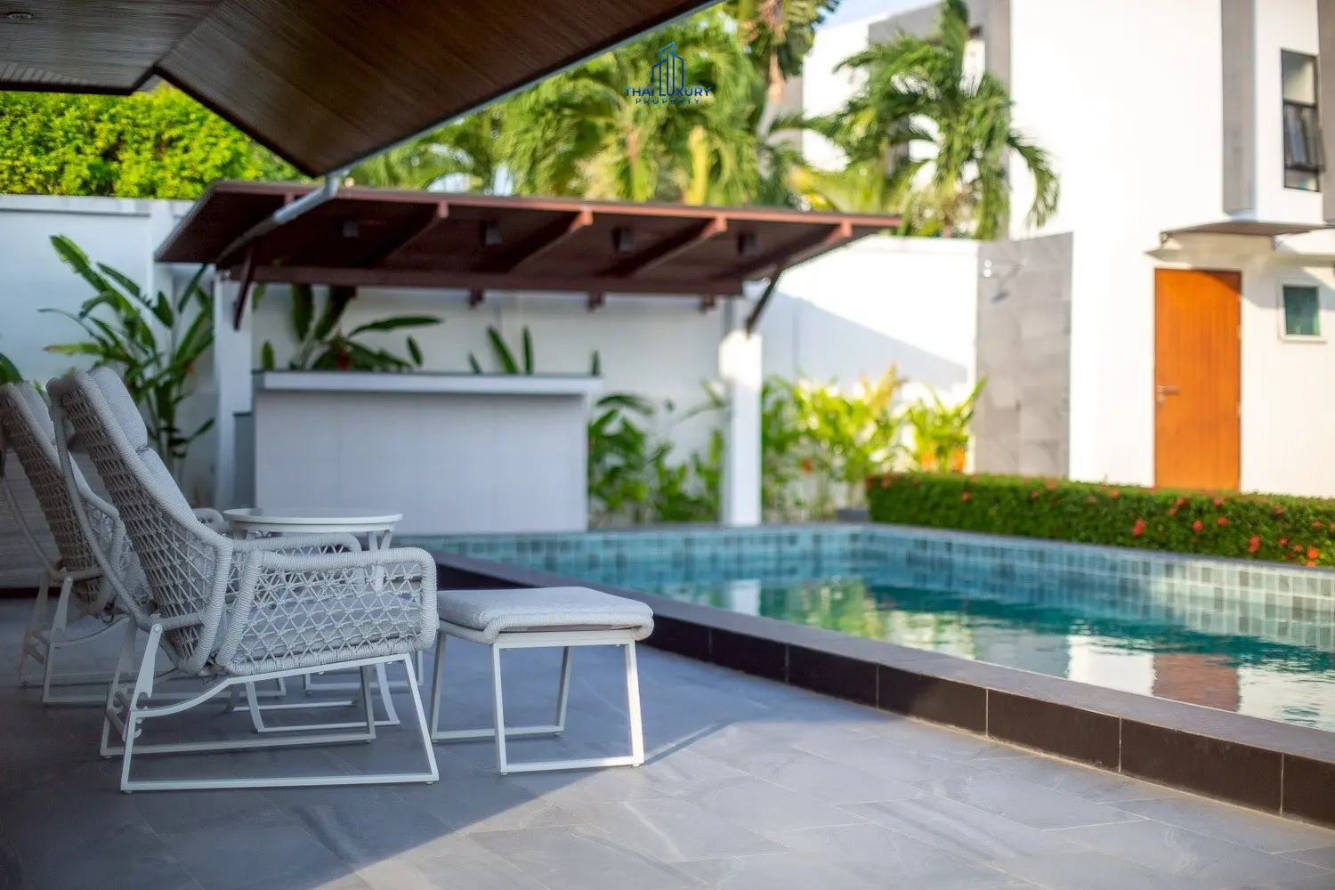 Modern Mountain View 3 Bedrooms Villa for Sale Near Downtown Hua Hin
