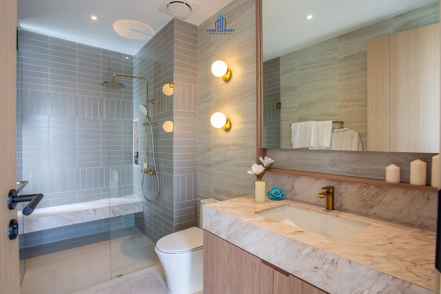Luxury Beach House The First Ultra Luxury In Cha-am Fully Functional Seaside House With Swimming Pool And Access To Every Private Beach.