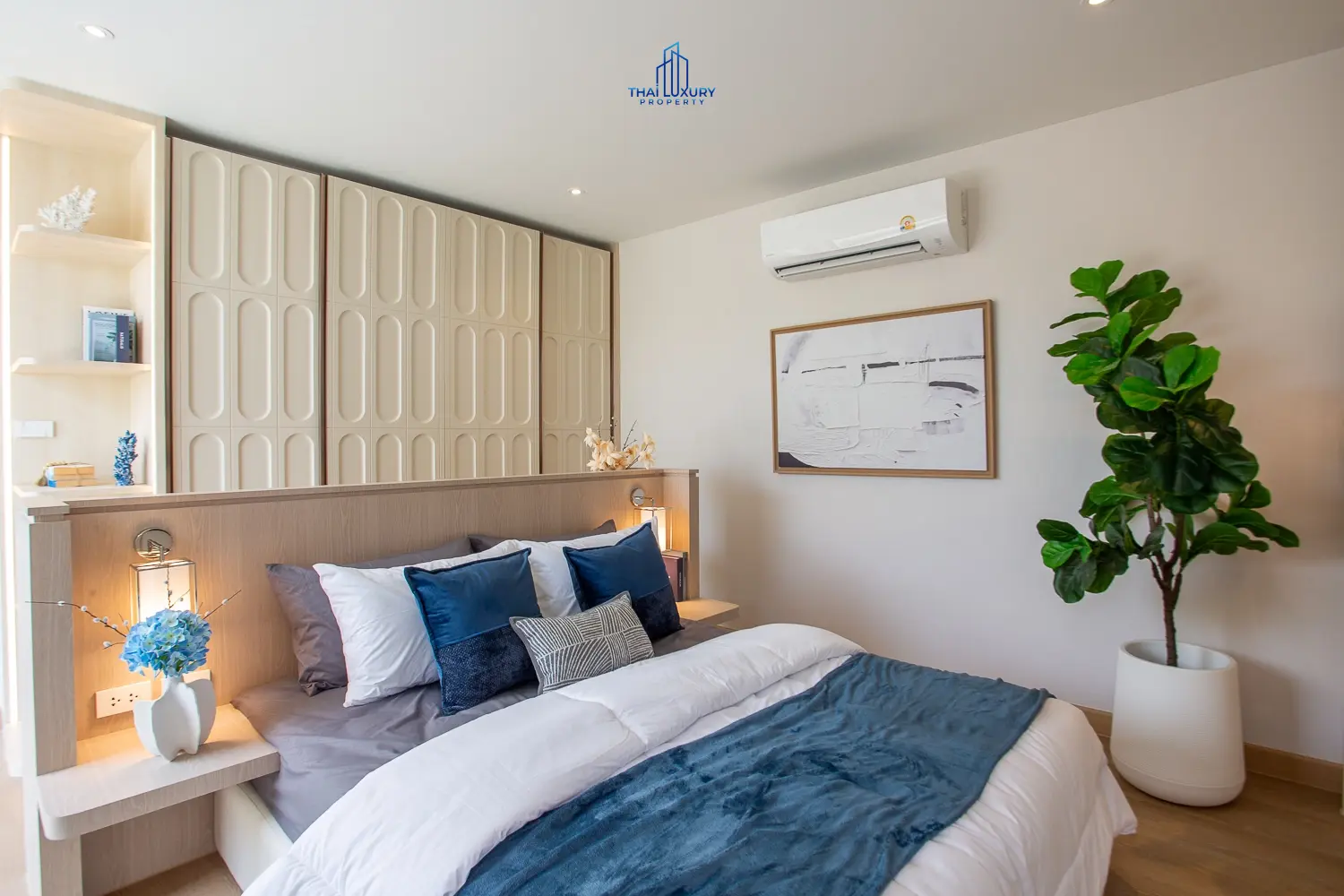 Luxury Beach House The First Ultra Luxury In Cha-am Fully Functional Seaside House With Swimming Pool And Access To Every Private Beach.