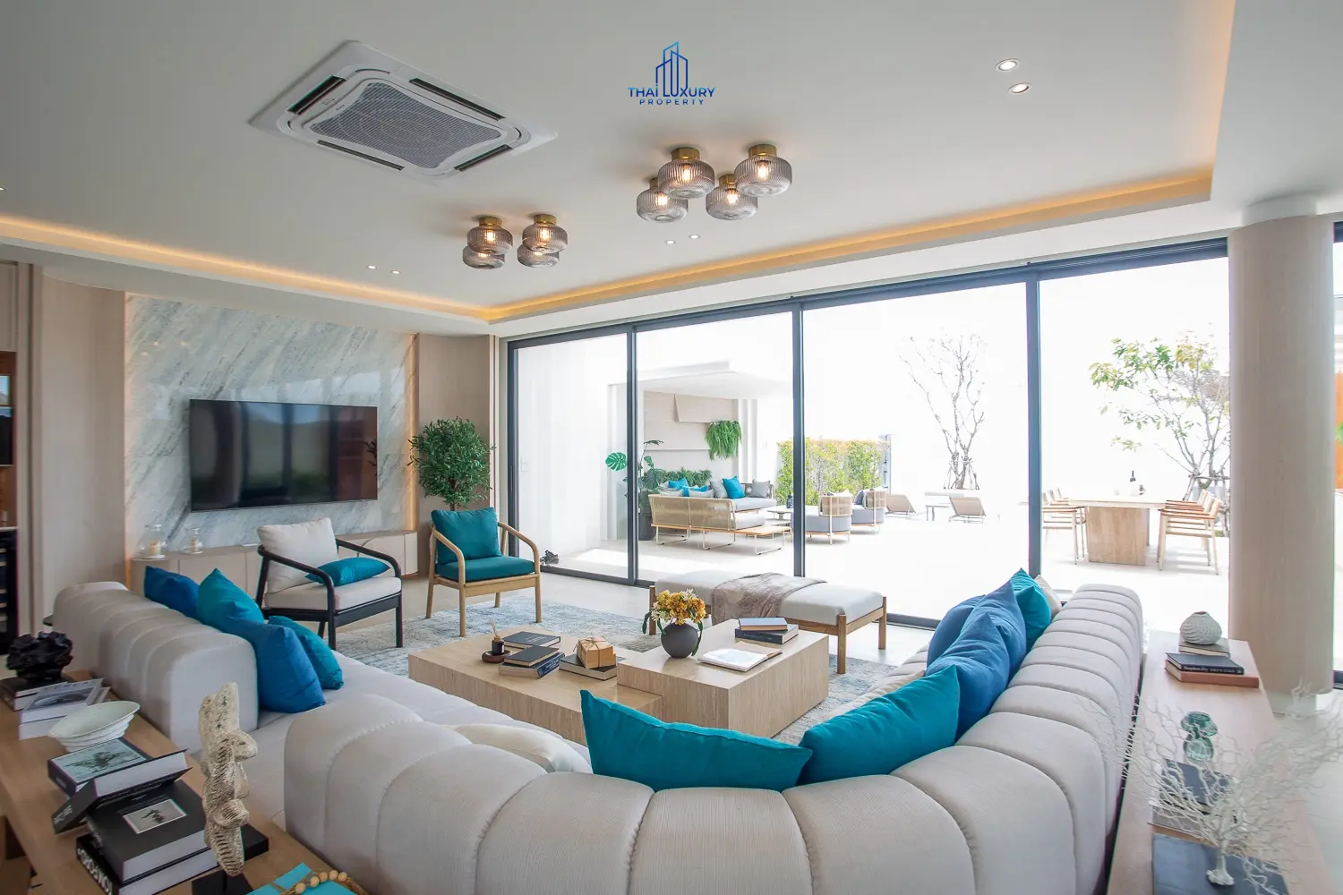 Luxury Beach House The First Ultra Luxury In Cha-am Fully Functional Seaside House With Swimming Pool And Access To Every Private Beach.